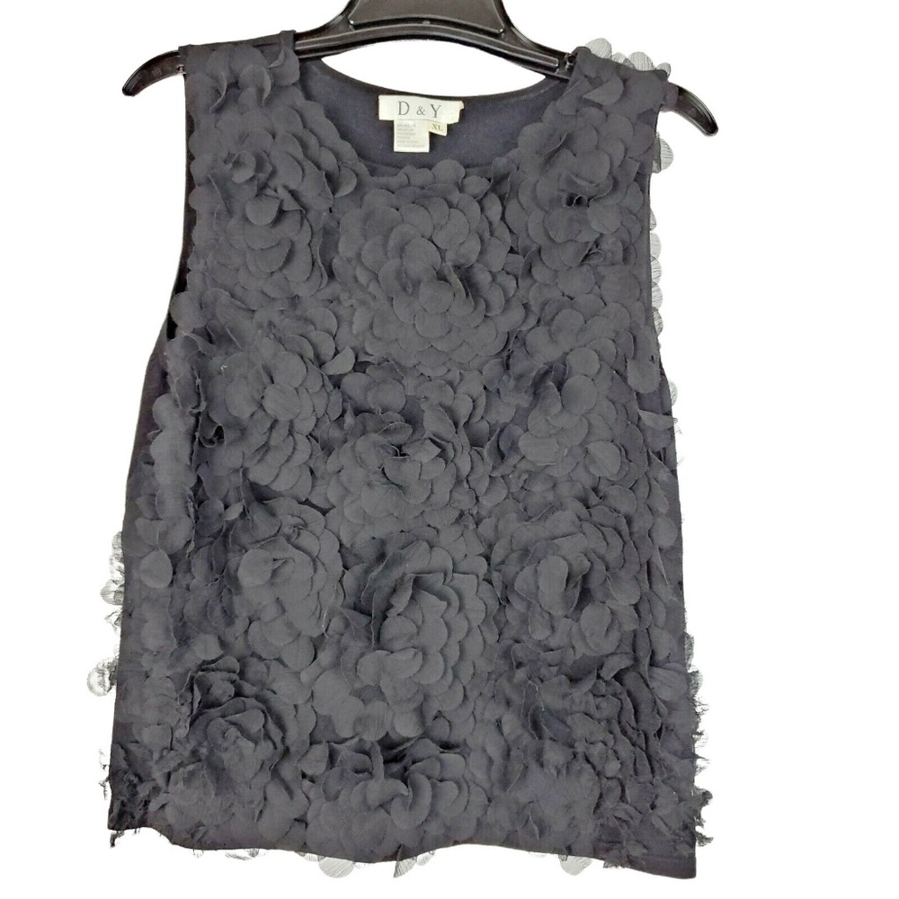 D&Y Women’s XL Black Floral Design Tank